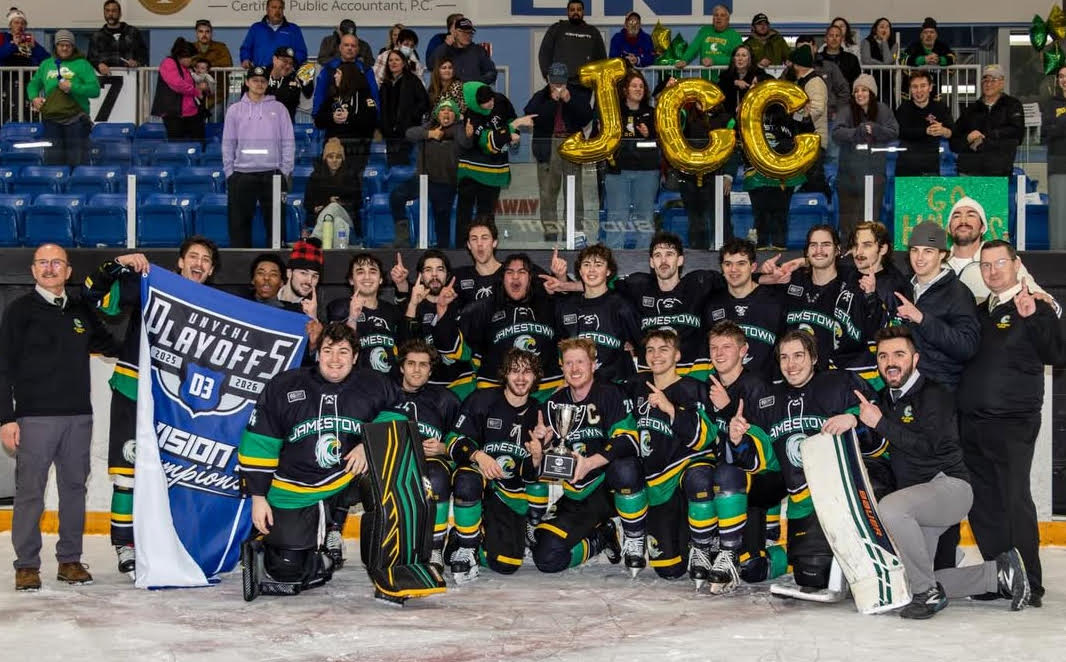 Jayhawks Skate to First League Championship with Weekend Sweep