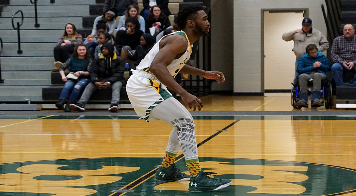 Men's Basketball vs Monroe CC