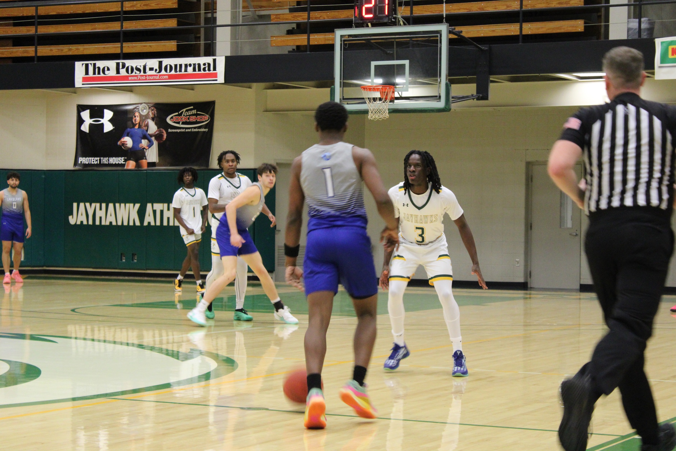 Strong Finish Propels JCC to Win in Home Opener