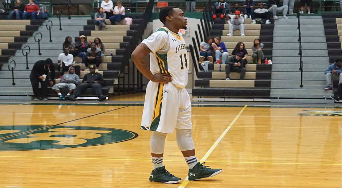 Men's Basketball vs South Suburban College