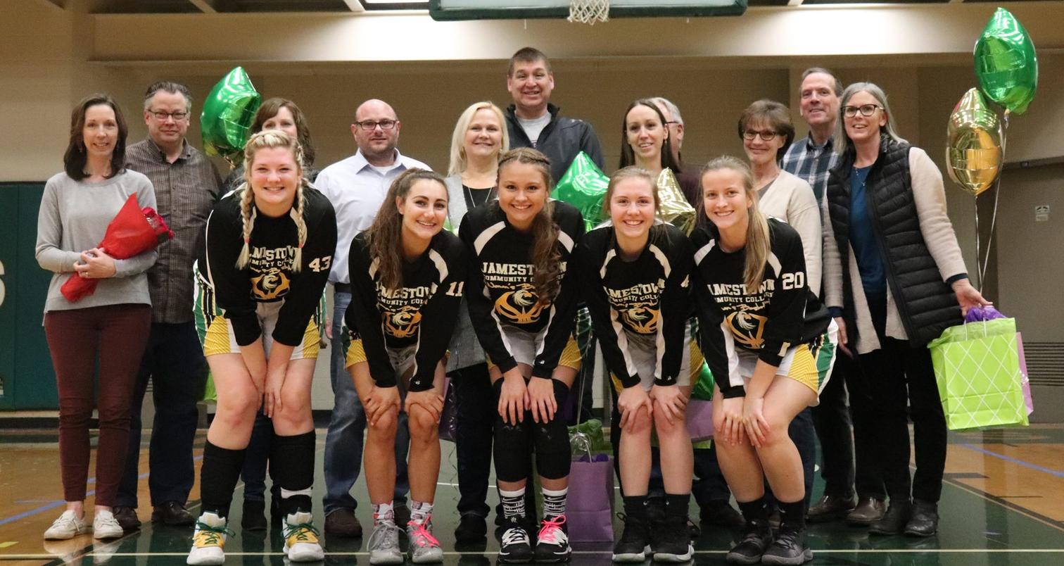 Jayhawks fall to GCC on Sophomore Day