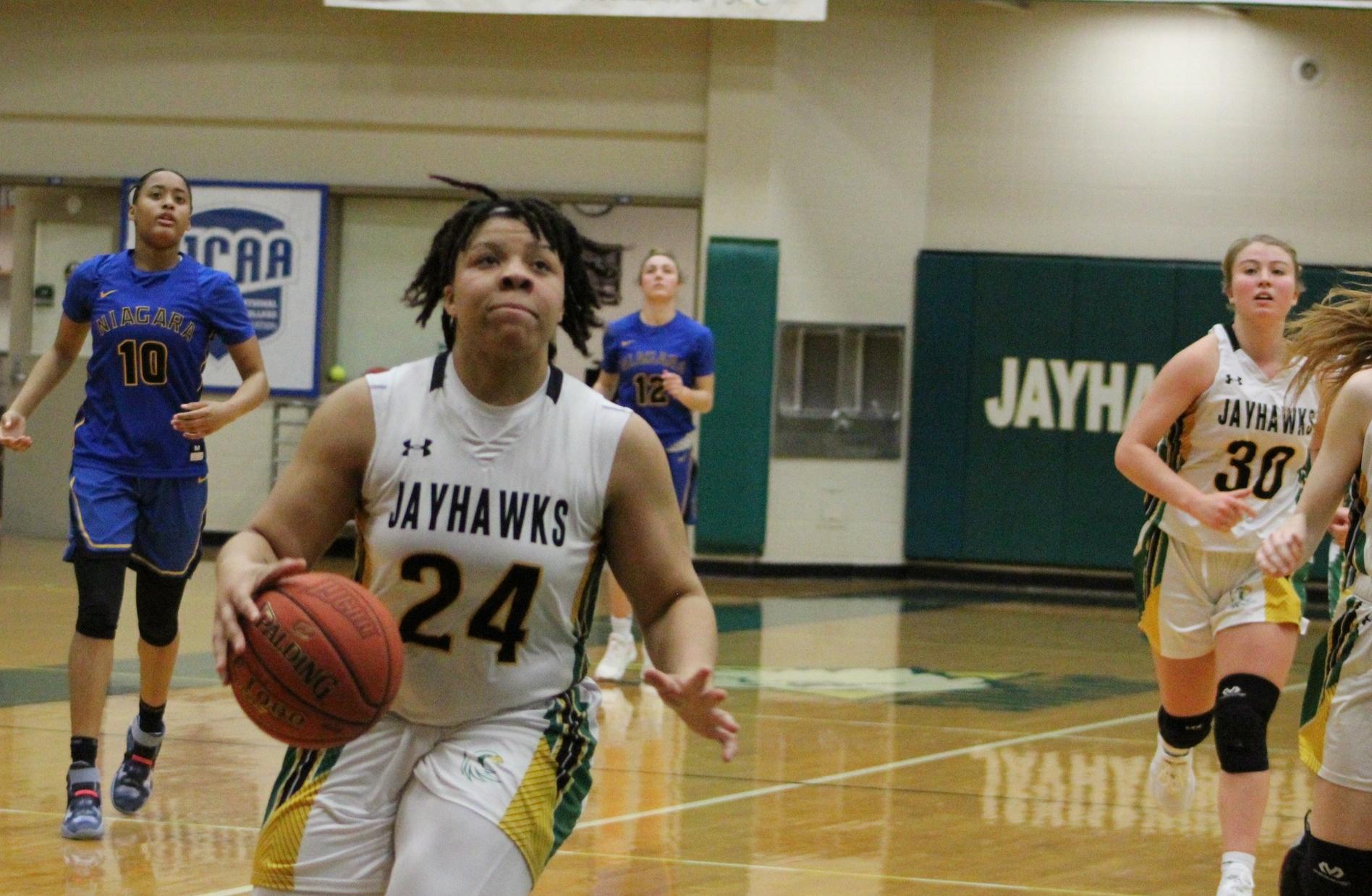 Jayhawks Rally Falls Short Against the Thunderwolves